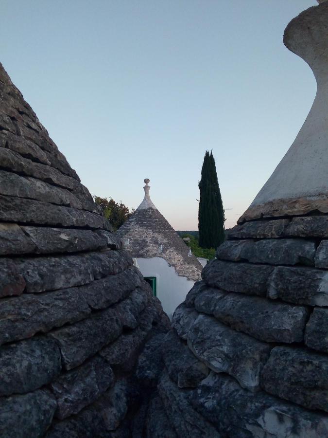 Trulli Di Ivana Остуни Екстериор снимка